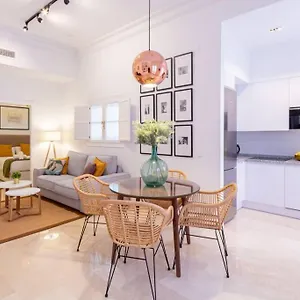 Mumu Luxury Lirio , Seville Spain